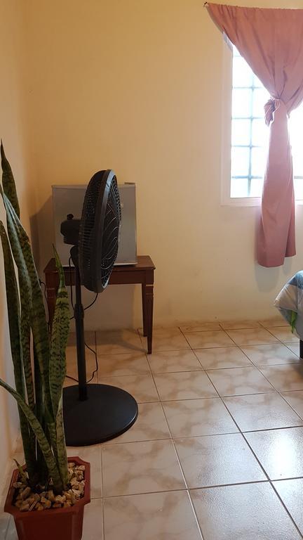 Casa Ricky'S Hostel Orange Walk Εξωτερικό φωτογραφία