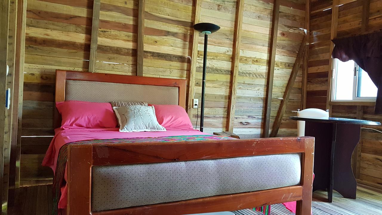 Casa Ricky'S Hostel Orange Walk Εξωτερικό φωτογραφία